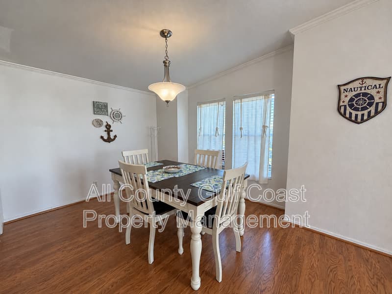 Parrish House: 9808 Cape Haze Cir