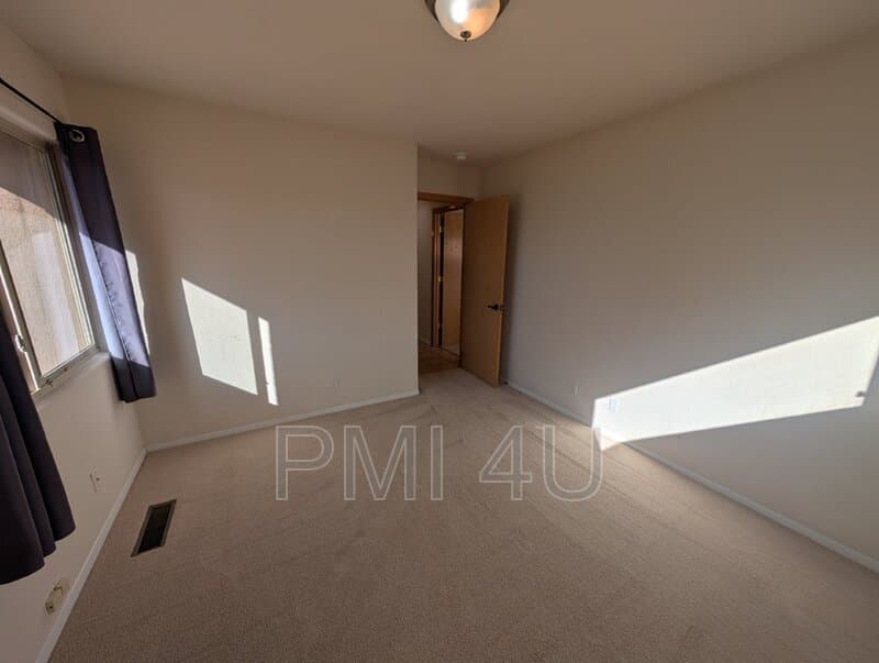 Albuquerque House: 12612 Carmel Ct NE