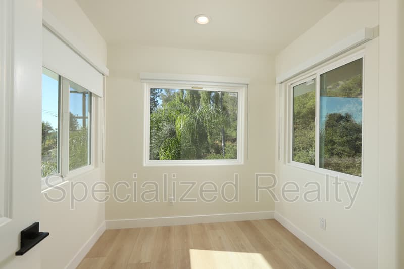 Los Angeles House: 1827 Hill Drive