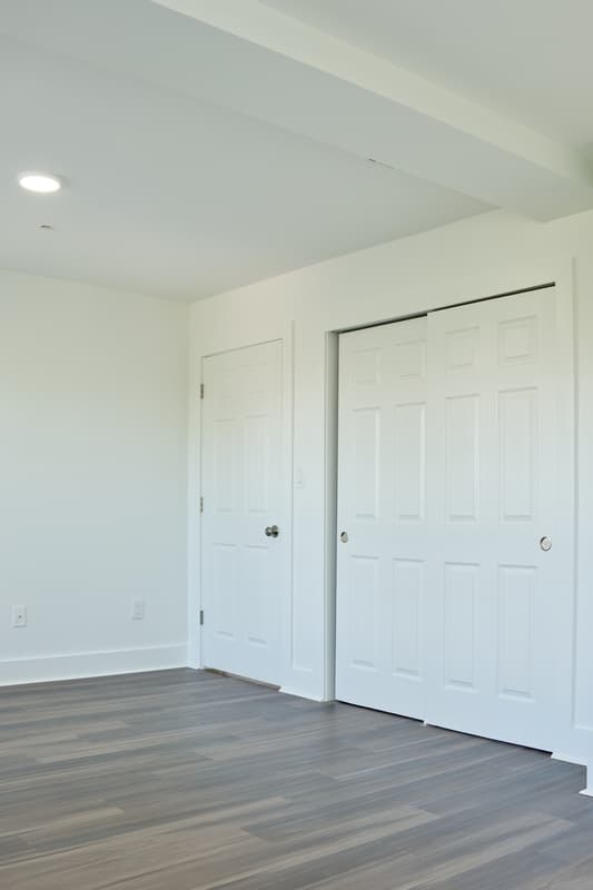 East Orange Condo: 394 S Harrison St - 212