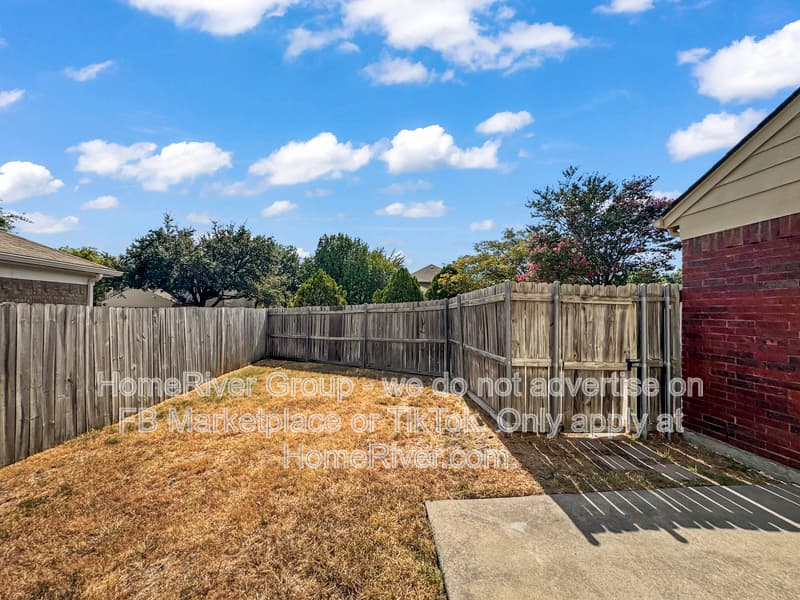 Garland Condo: 2417 Forestbrook Dr