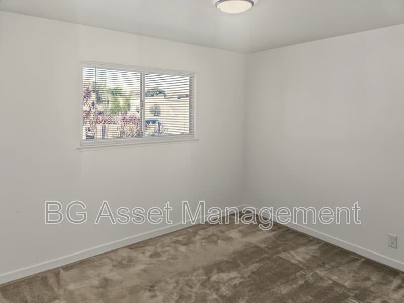 Richmond Condo: 5308 Columbia Ave