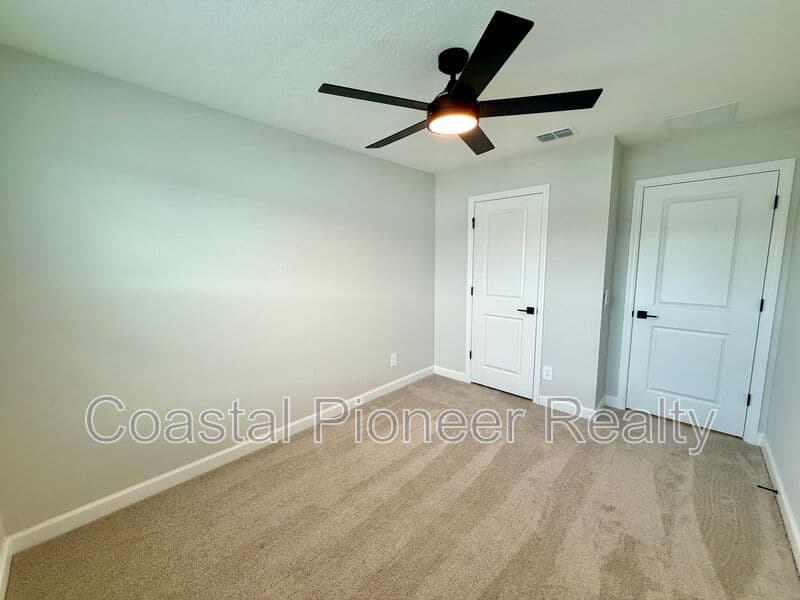Tampa House: 7622 Deer Valley Cir