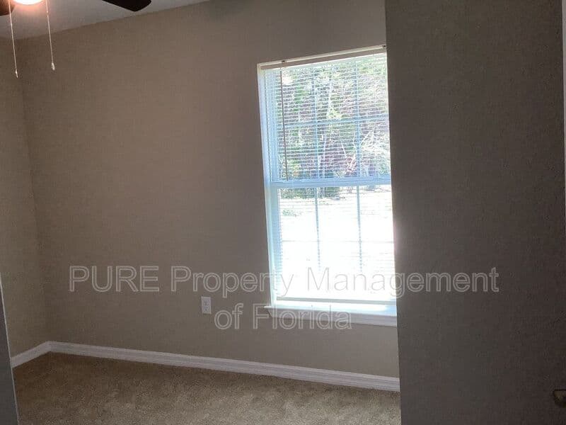Ocala House: 2945 SW 148 Court