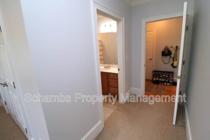 Cary Condo: 933 Portstewart Dr