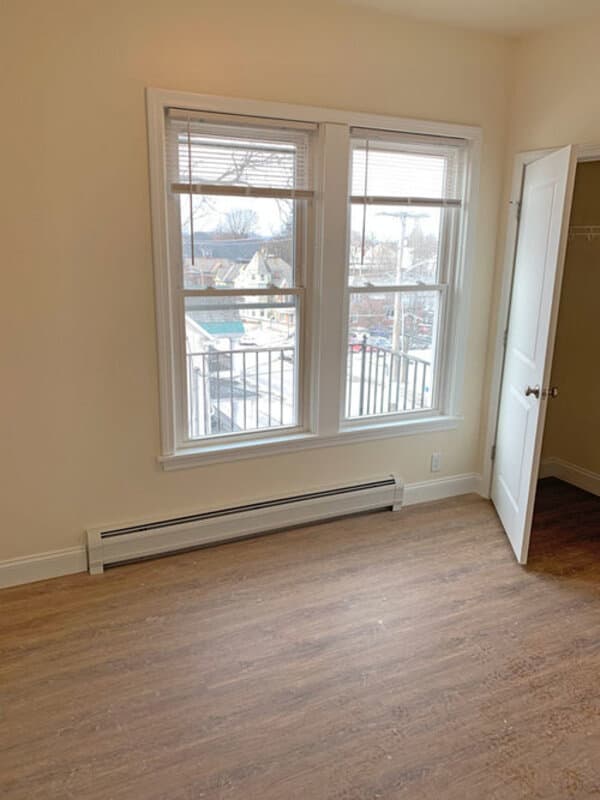 Burlington Condo: 323 Pearl Street, Unit 12