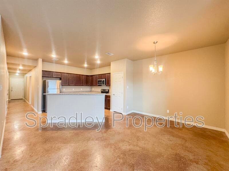 Belton Townhome: 1011 Laila Ln