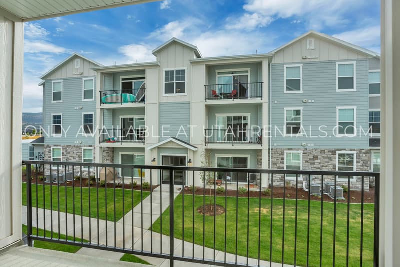 Heber City Condo: 1128 S 820 E