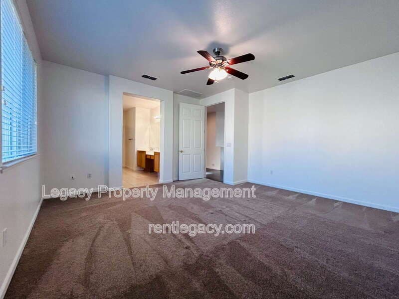 Fairfield House: 5085 Lockie Ln
