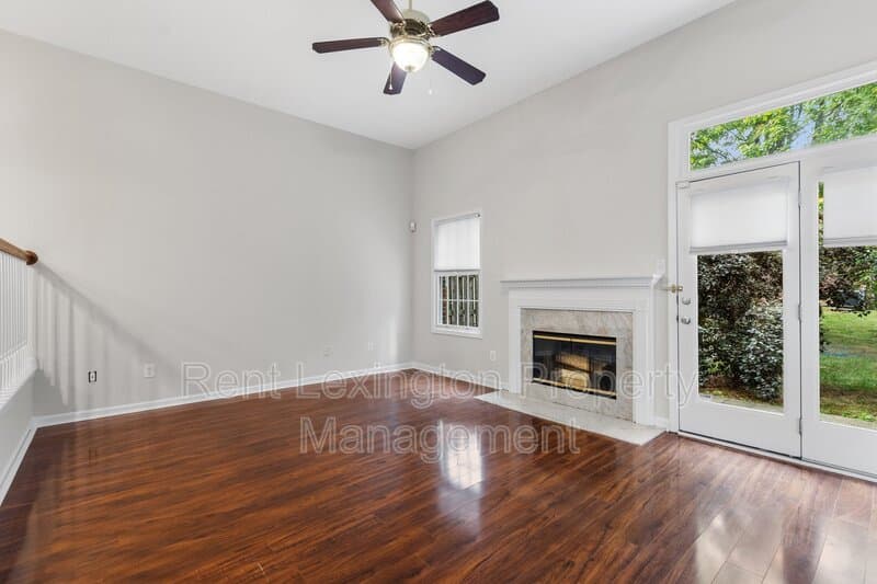 Lexington House: 1625 Nicholasville Road Unit 601