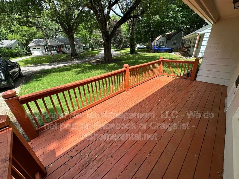 Kansas City House: 8419 Pennsylvania Ave