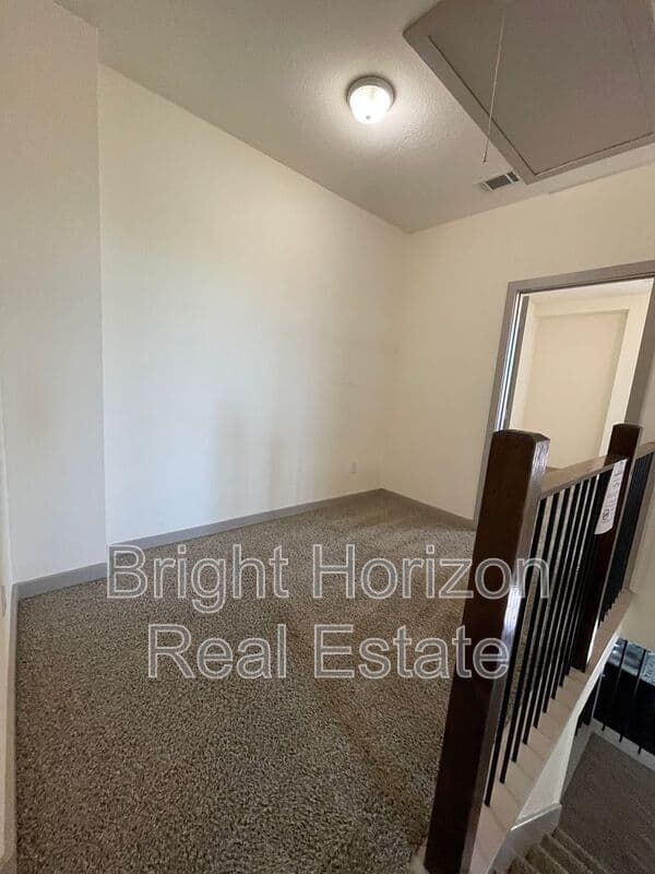 Hurst Condo: 3629 Valley Vista Drive