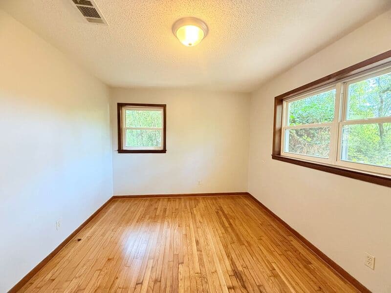 Pensacola House: 8785 Jernigan Rd.