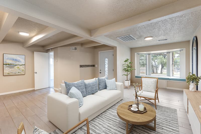 Burnet House: 400 North River Oaks Drive