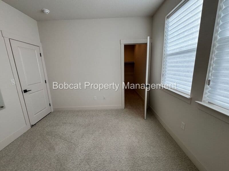 Carson City House: 1128 Grove St