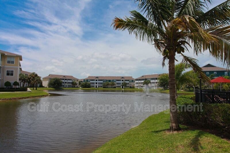Bradenton Condo: 4802 51st St West