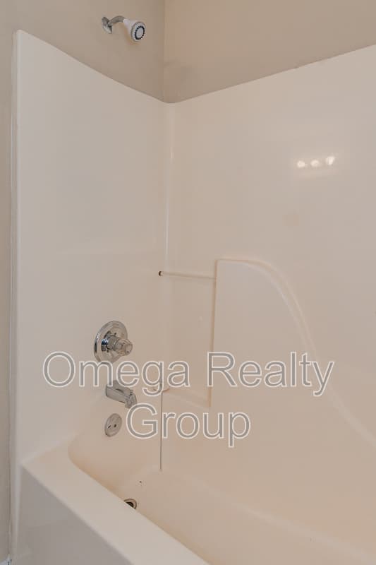 Pinson House: 6450 Kimberly Loop