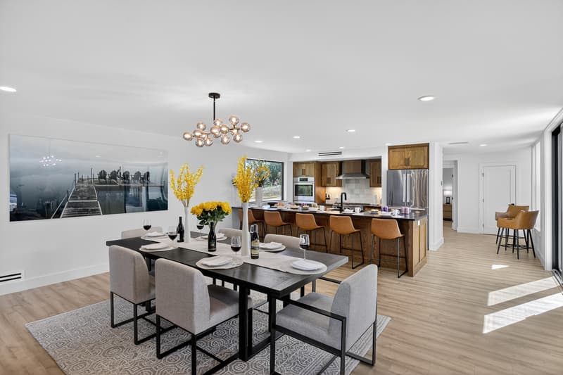 Horseshoe Bay House: 820 Broken Arrow