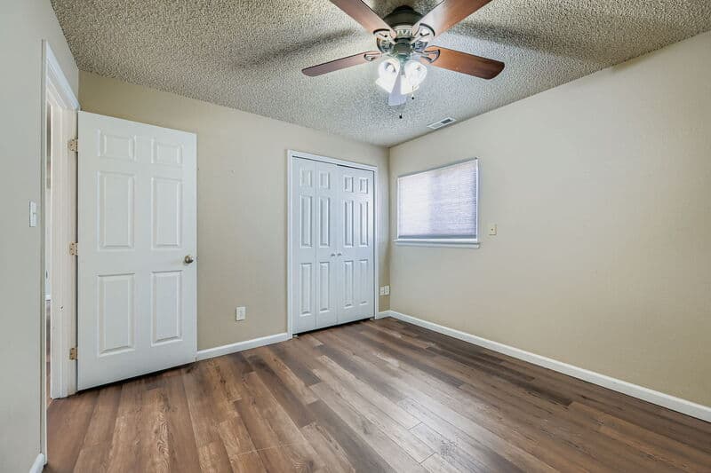 Fountain Condo: 6654 Provincial Drive