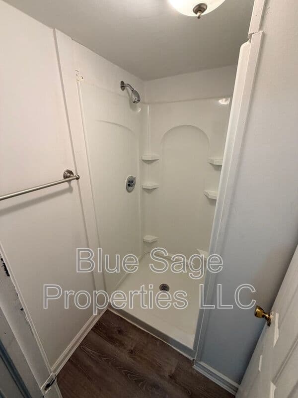 Folcroft Townhome: 2118 Valleyview Dr