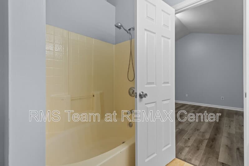 Decatur House: 2262 Cobb Creek Dr