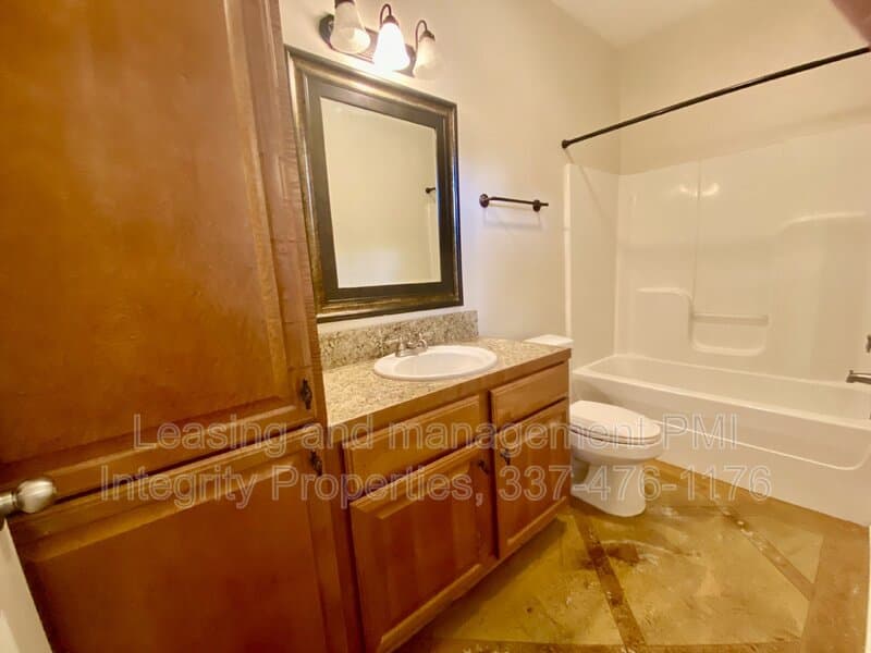 Baton Rouge Condo: 888 S Kenilworth Pkwy