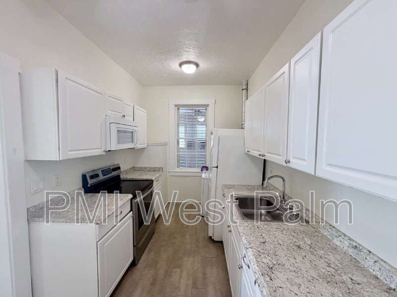 West Palm Beach Condo: 406 Northwood Road