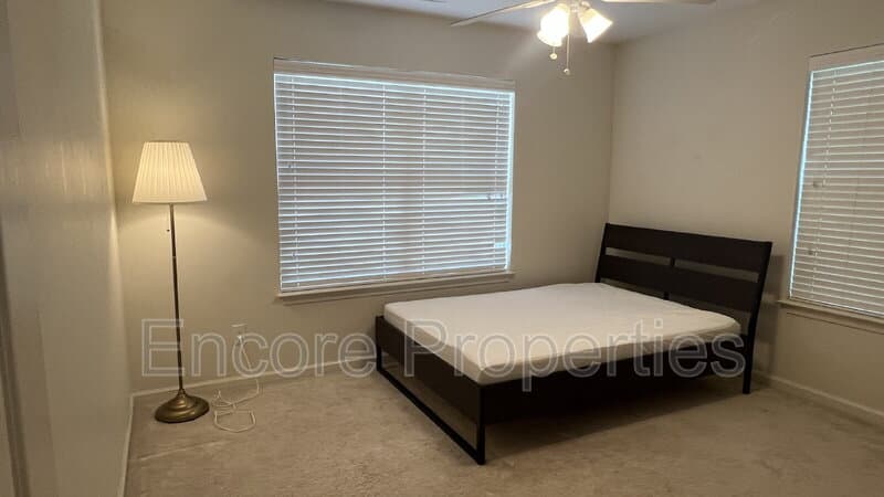 Greensboro Townhome: 821 Central Park Drive