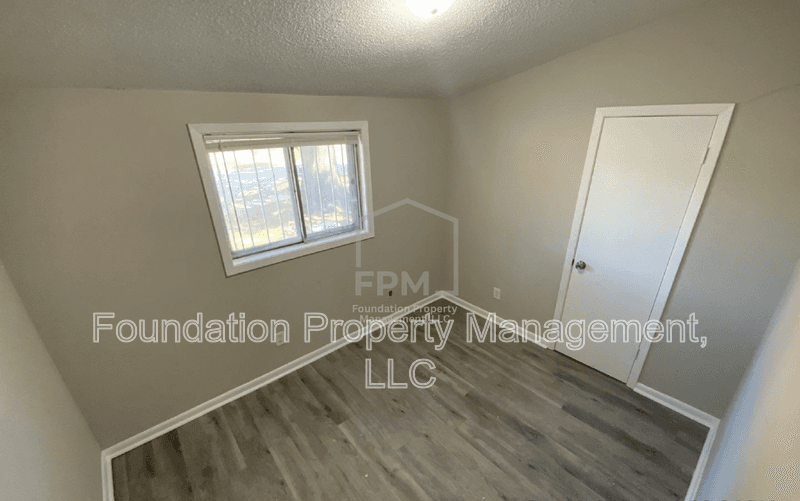 Memphis House: 3840 McCain Road