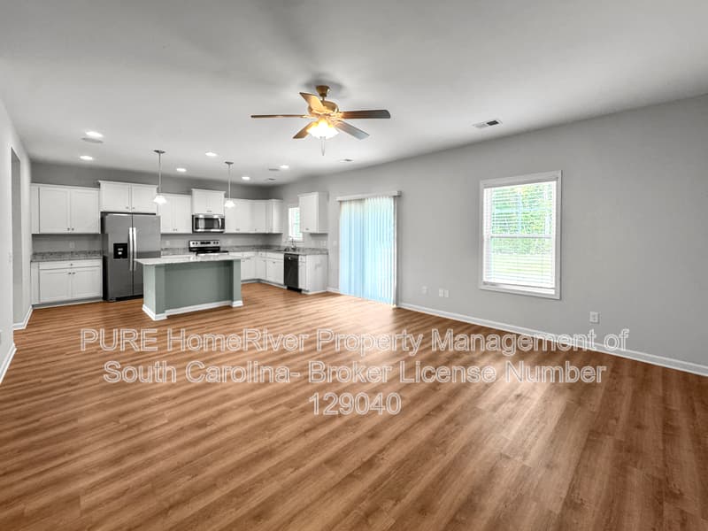 Sumter House: 1340 Curlew Cir
