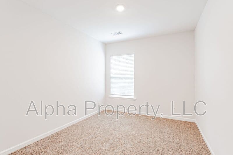 Greer Townhome: 316 Sea Isle Pl