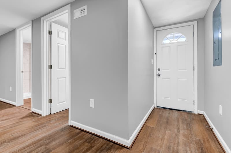 Baltimore Condo: 2103 Chelsea Terrace - 1