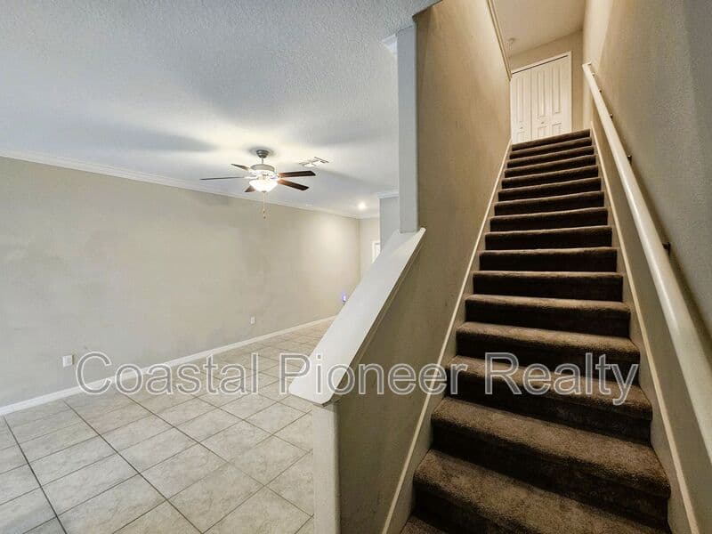 Riverview Townhome: 13251 Dupree Hills Pl