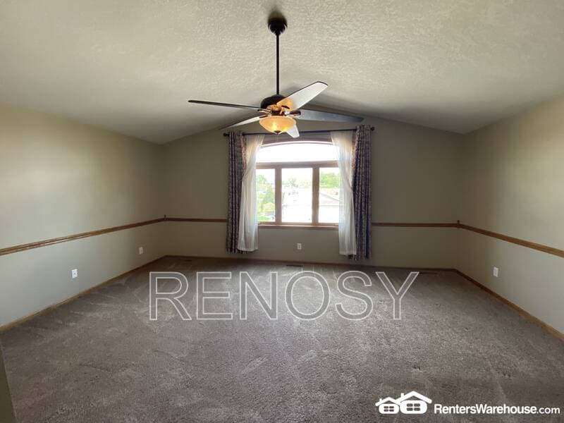 Norwalk House: 737 Kitterman Circle