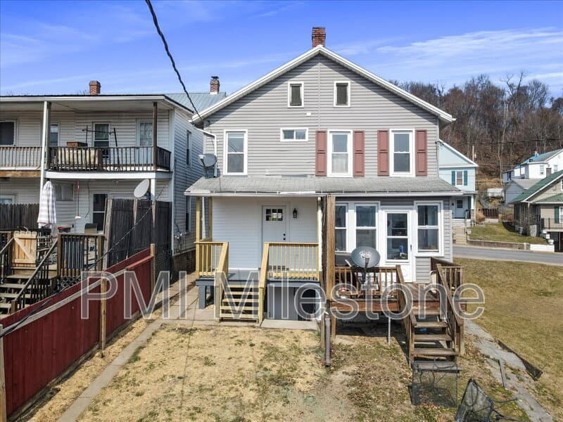 Lewistown Condo: 16 Woods Lane