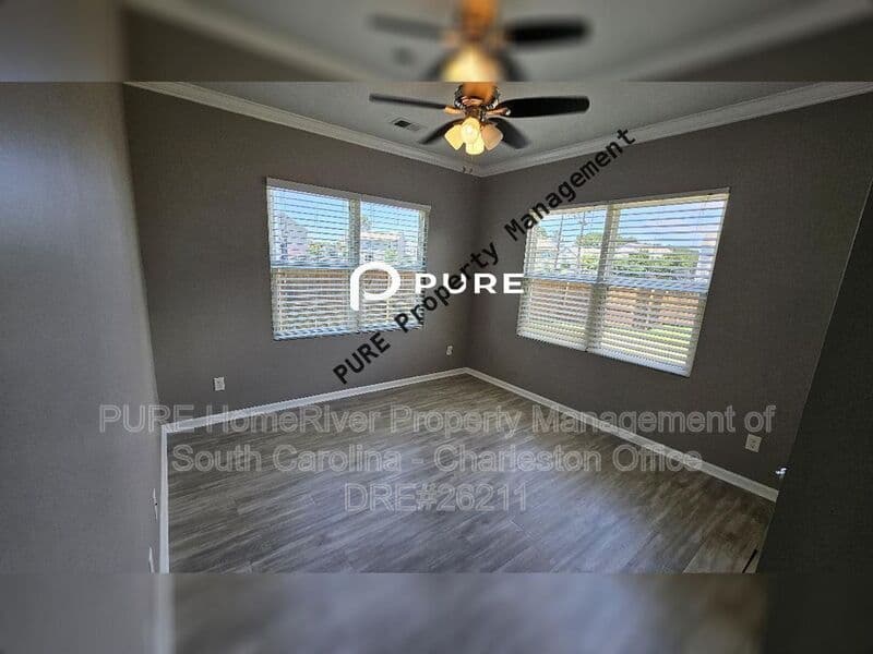 Summerville House: 308 Cantley Ct
