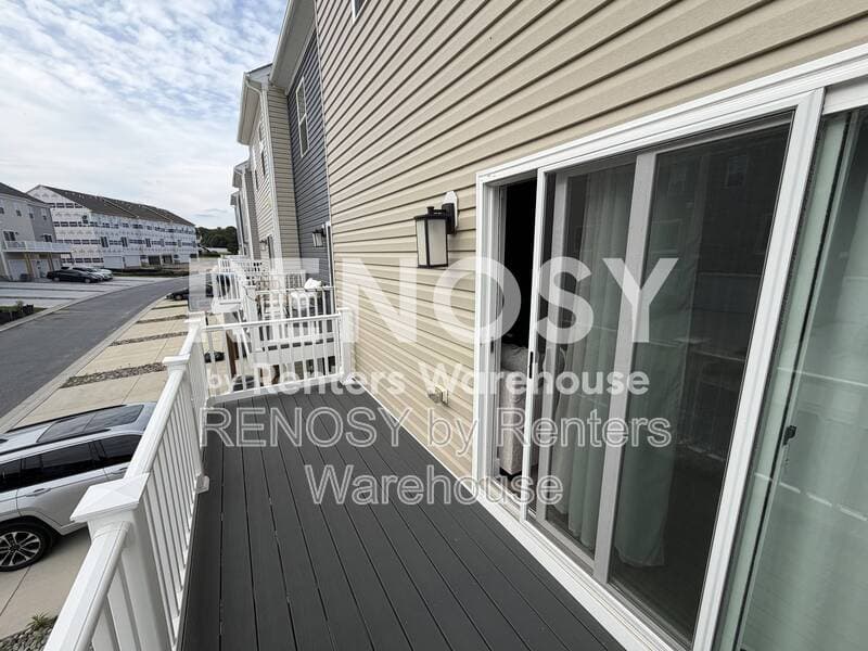 Joppa House: 225 Joppa Farm Rd