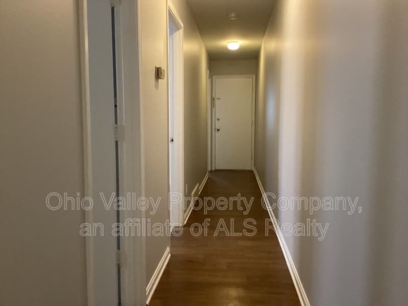 Louisville Condo: 2551 Glenmary Avenue - 3