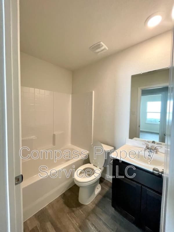 Waco Condo: 1114B Chestnut