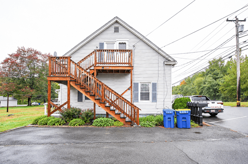 West Springfield Condo: 2385 Westfield St