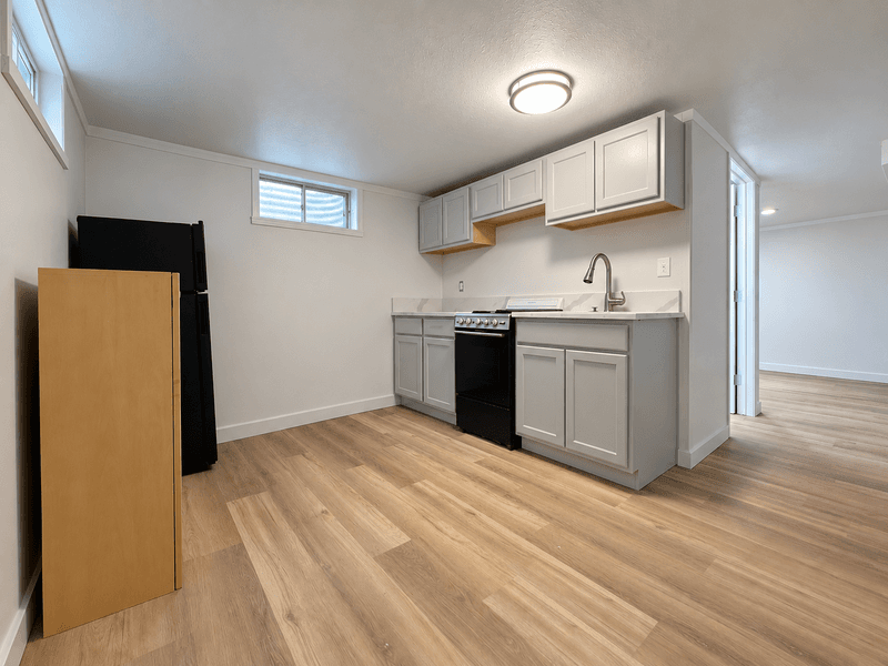 Lakewood Condo: 1305 Otis Street