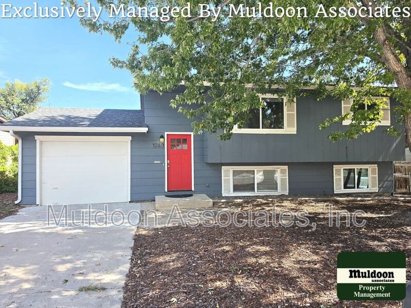 Colorado Springs House: 1243 Chiricahua Dr