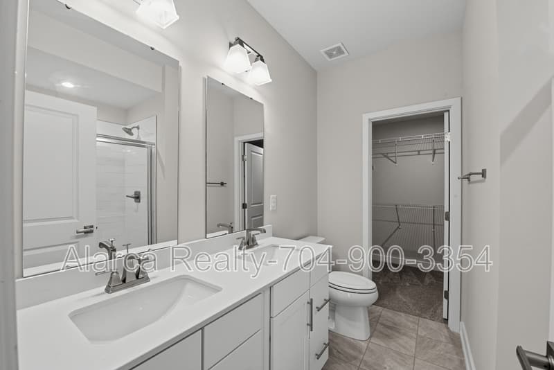 Charlotte Townhome: 3737 S Tryon St