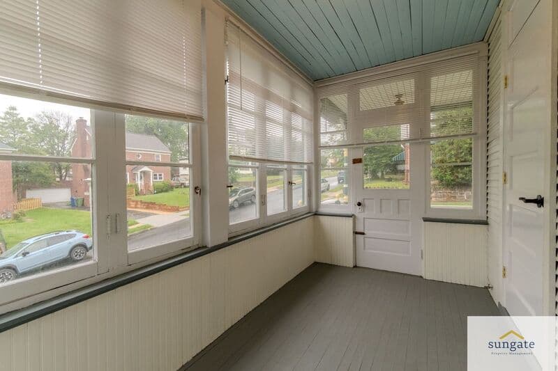 Baltimore Condo: 2900 E Strathmore Ave