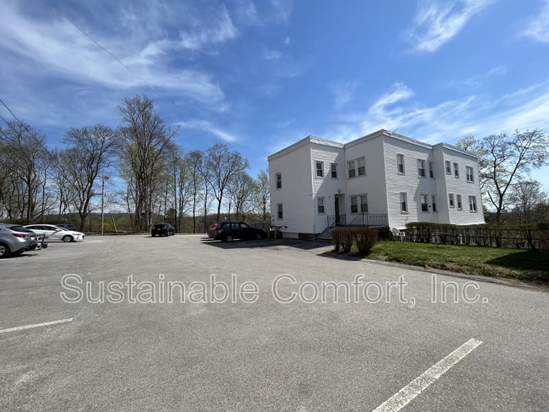 Worcester Condo: 2 Ureco Terrace - 2R