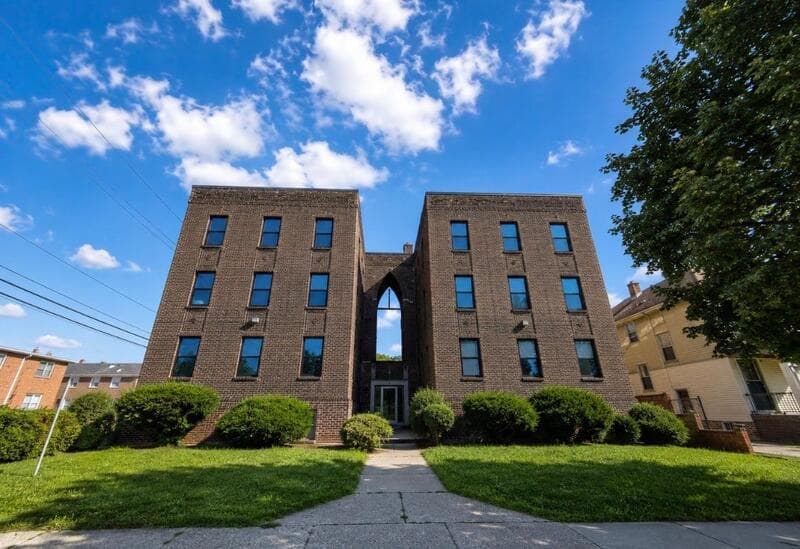Detroit Condo: 3205 Kendall Street - 102