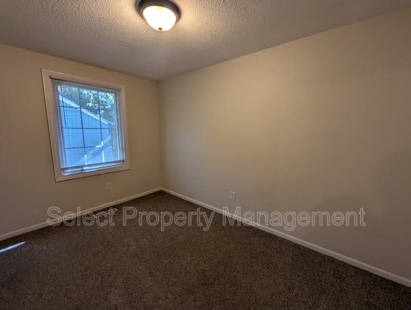 Fort Wayne House: 2508 Repton Drive
