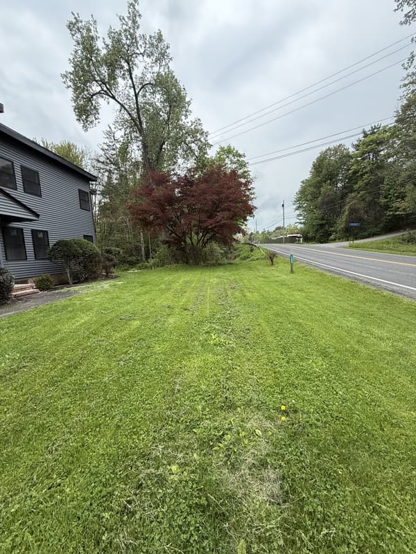 Hurley Condo: 1050 Lucas Avenue Extension - #2