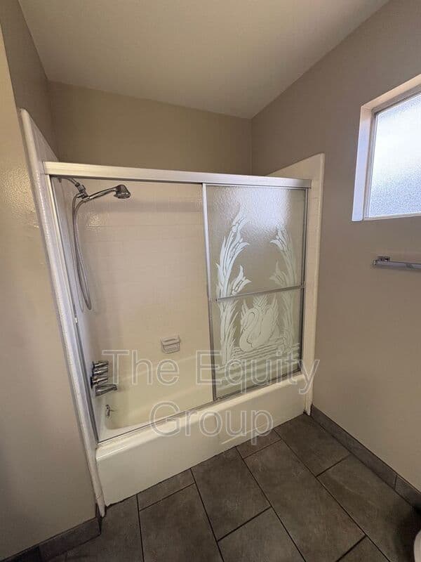 Visalia Condo: 3108 West Walnut Ave