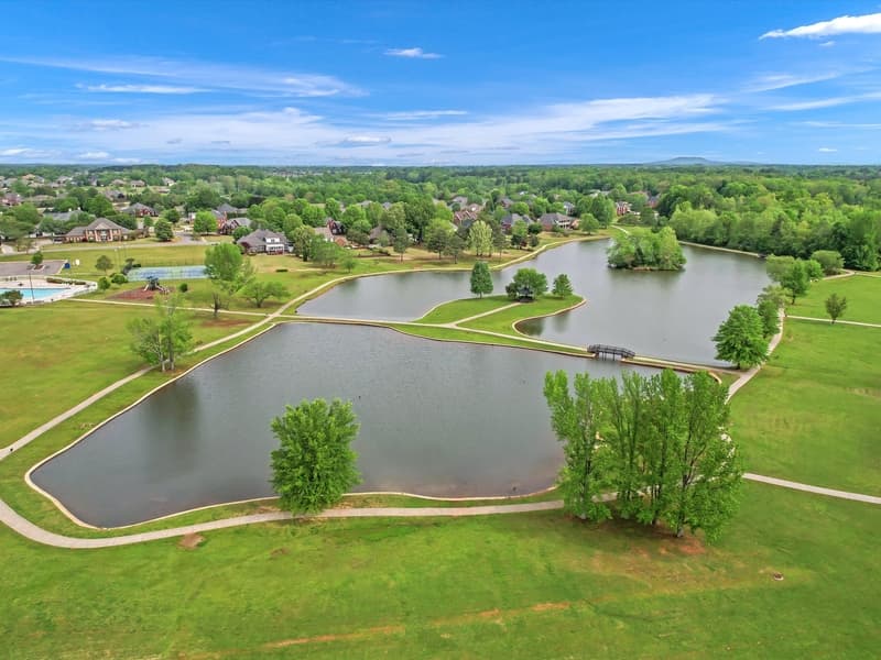 Madison House: 213 Pointe Verde Circle